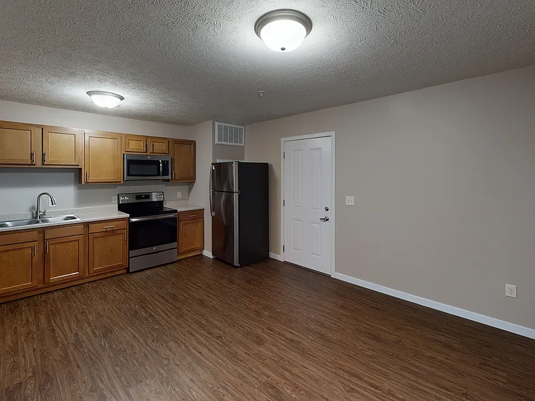 Talon Apartments — Photo 33