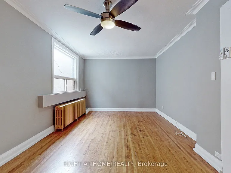 255 Lakeshore Rd E #A — Photo 7