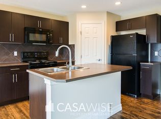 6833 Cardinal Line SW, Edmonton, AB T6W 1Z1
