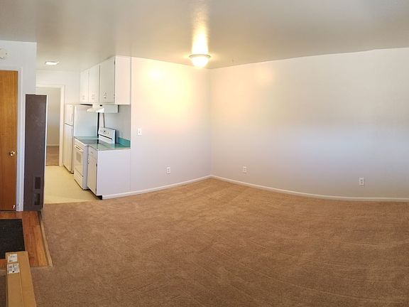 3rd image of 429 E Pine St #430