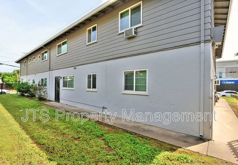 4439 V St #1 — Photo 62