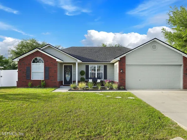 808 FOX RUN Circle, Macclenny, FL 32063