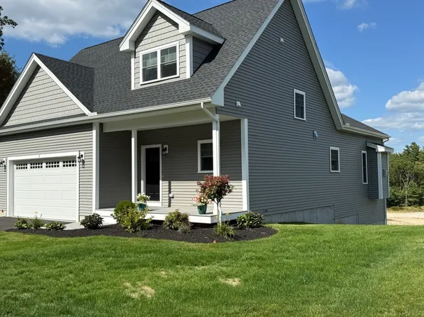 6 Chickadee Way #23, Upton, MA 01568