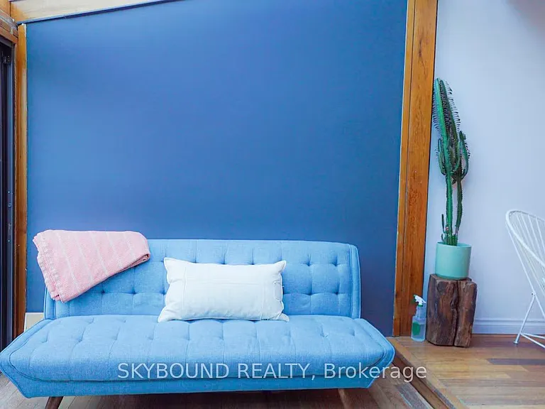 12 Ashby Pl — Photo 9