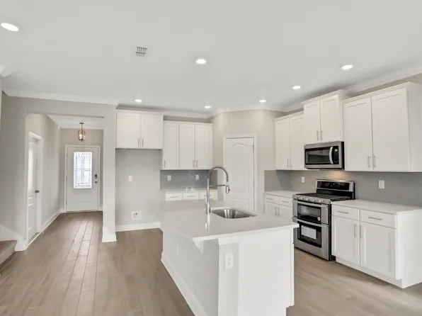 92 Huesca Ct, Saint Augustine, FL 32084