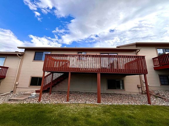 2nd image of 1528 Shane Cir