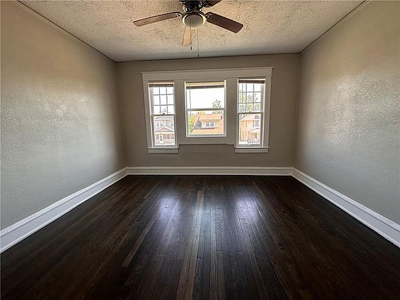 5th image of 3622 College Ave
