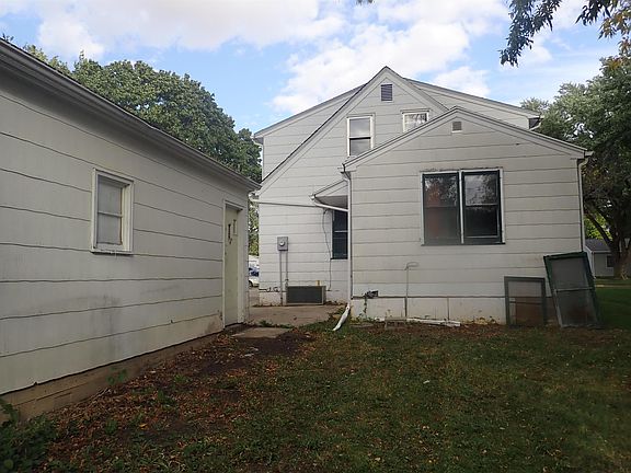 4th image of 321 N 17th St