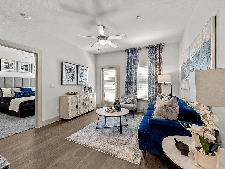 Grand at Cibolo — Photo 26