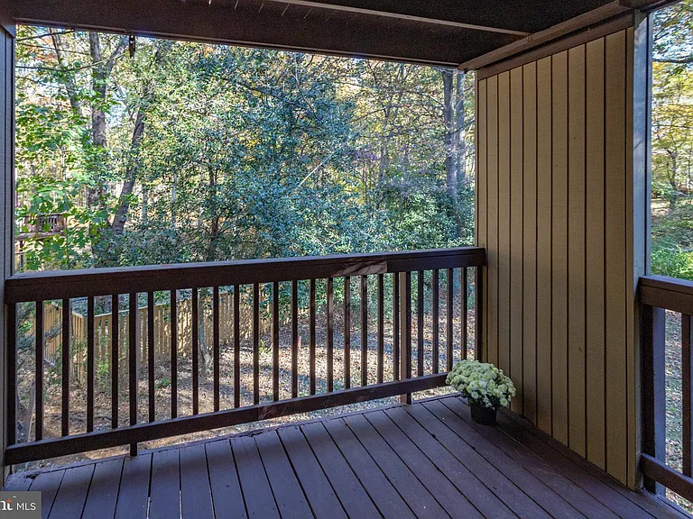 12303 Mulberry Ct — Photo 25