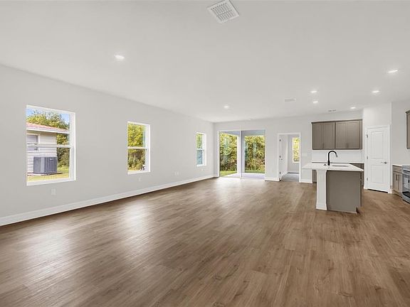 4th image of 13990 SW 34th Terrace Rd