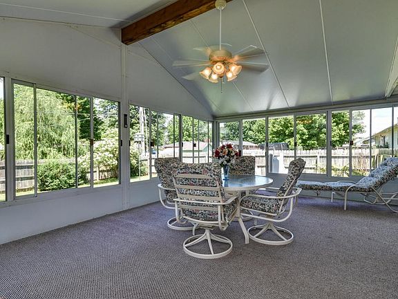 Beautiful Sun Room