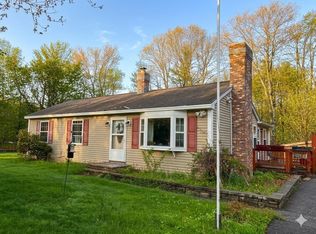 54 Ridgewood Cir, Epsom, NH 03234