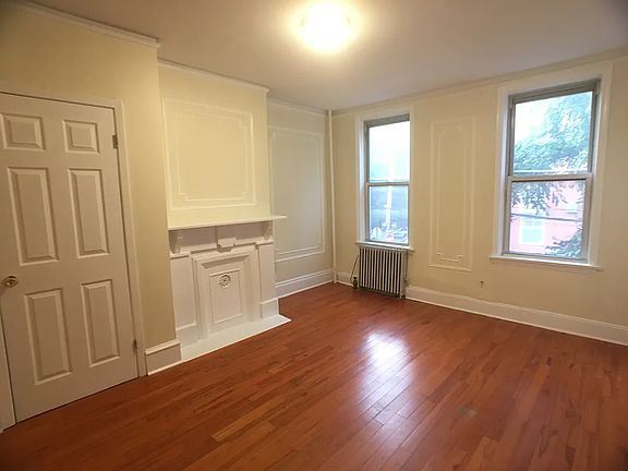 2nd image of 77 Driggs Ave APT 2R
