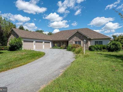 166 Huntingwood Dr, Lancaster, PA, 17602