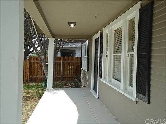 5th image of 727 E El Morado Ct
