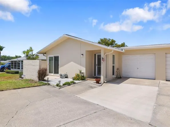 2740 Highlands Blvd APT D, Palm Harbor, FL 34684