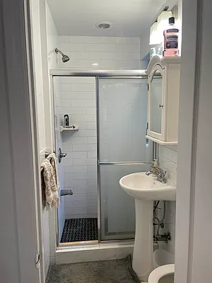 Rented by CNYC Apartments | media 24