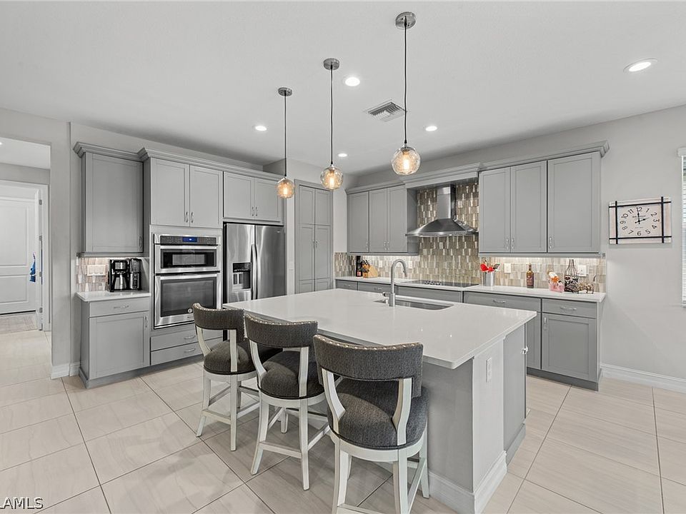 1st image of 3618 Crimson Ln