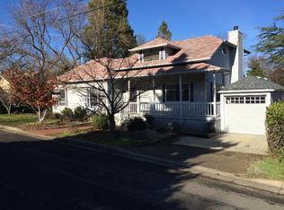 727 Holly St, Ashland, OR