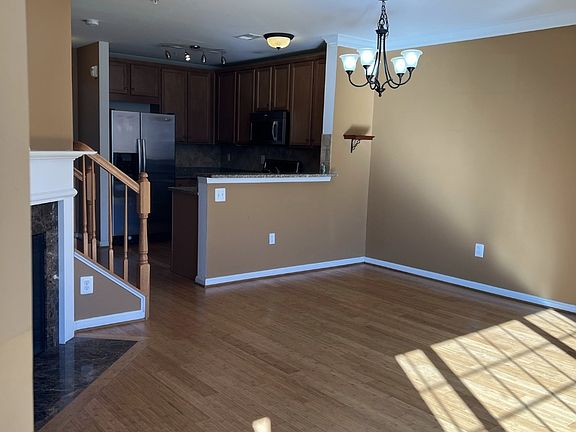 5th image of 22942 Newcut Rd #2301