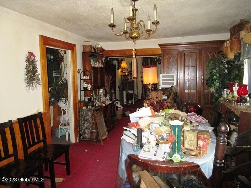 3rd image of 259 Main Street