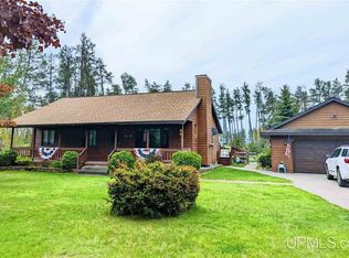 834 Lakewood Ln, Marquette, MI 49855
