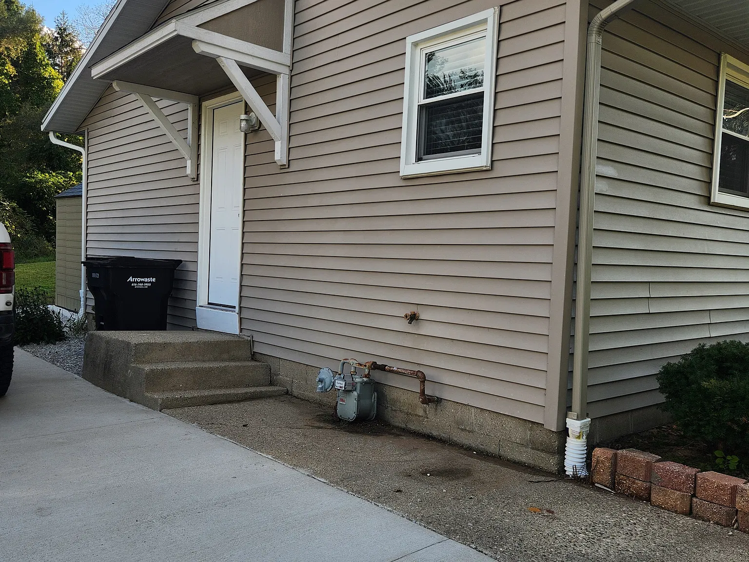 14358 Leonard Road - 1 — Photo 2