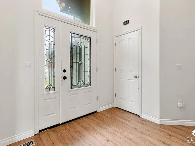 8860 E Kiva Way — Photo 3