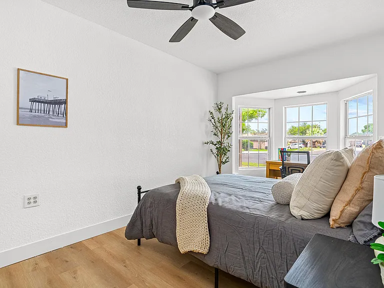 Large room with workspace, wardrobe and nightstand