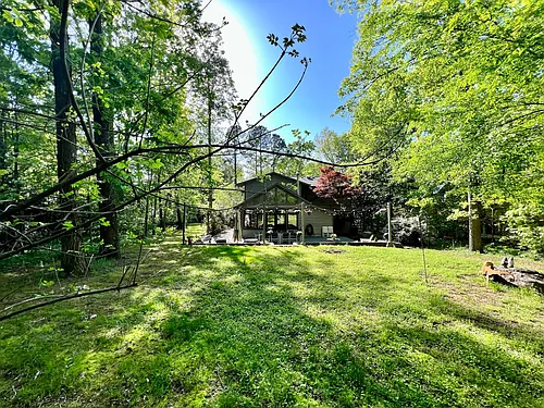 15 Harvey Pl Photo 1
