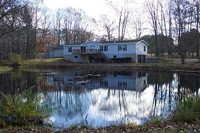 5th image of 2410 N Lakeshore Dr