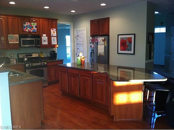 4th image of 11352 Worthington Way