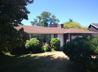 8615 34th Ave SW, Seattle, WA 98126