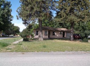 780 S Larch St, Kettle Falls, WA 99141