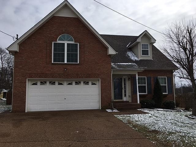 1st image of 131 S Birchwood Dr
