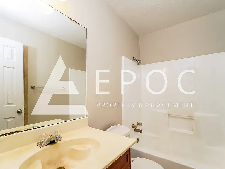2507 Lain Dr — Photo 12