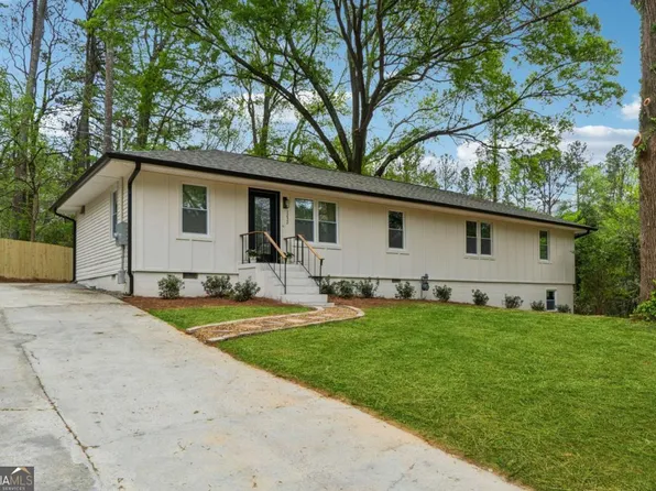 1232 Andrews Dr, Marietta, GA 30062