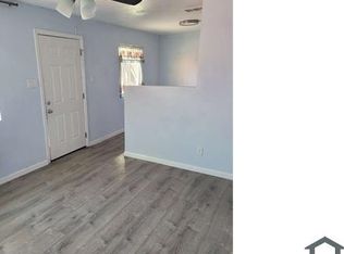 510 Vermont St NE APT D, Albuquerque, NM 87108