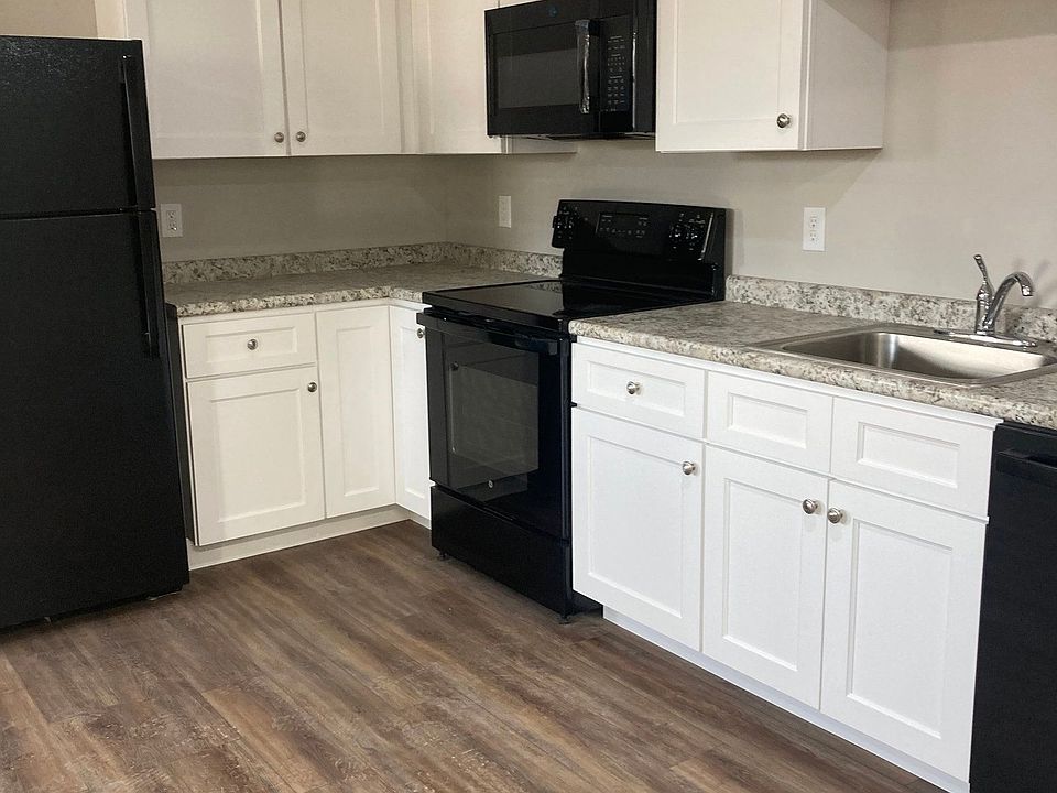 1st image of 50 Church St #1