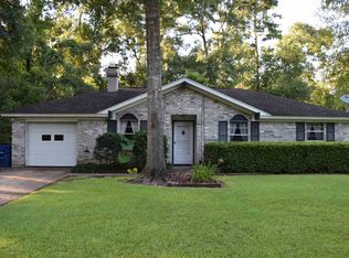 118 Pinecrest Dr, Silsbee, TX 77656