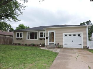 903 W 23rd Ave, Hutchinson, KS 67502