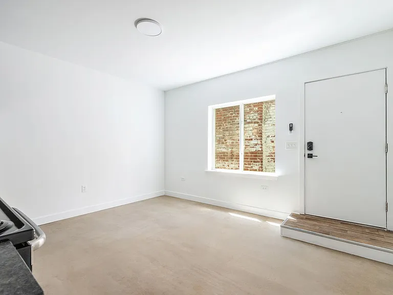 3003 Glenwood — Photo 103