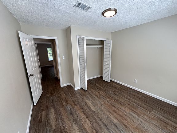 5th image of 221 Glass Rd