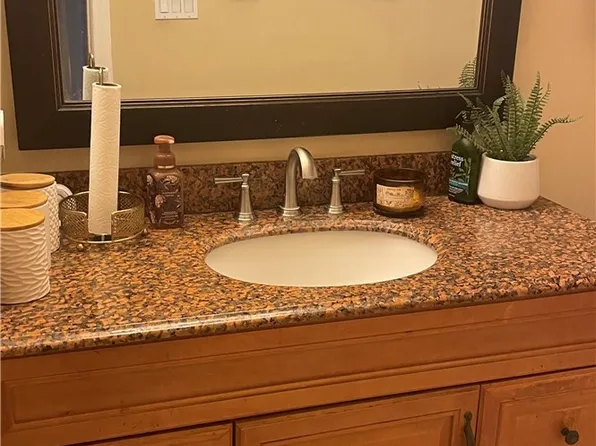 805 Industrial Ave APT 8, Inglewood, CA 90302