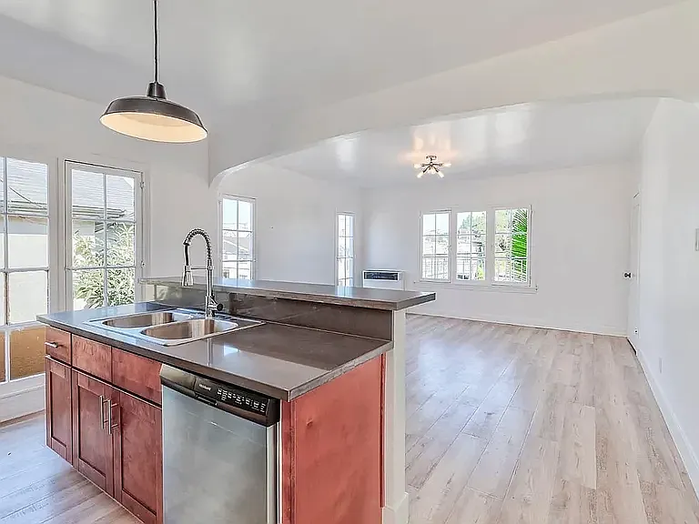 1704 Miramar St #H1706 — Photo 6