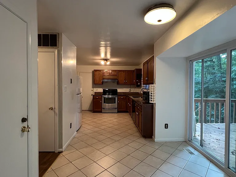 4790 Catterick Ct — Photo 9