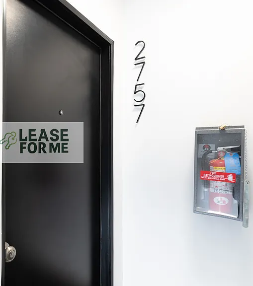 2757 S Redondo Blvd #2757 — Photo 4