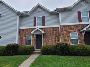 27 Middlebrook Dr, Cartersville, GA