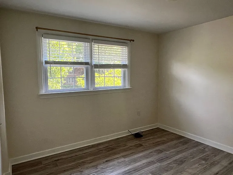 851 Fountain Ave — Photo 11